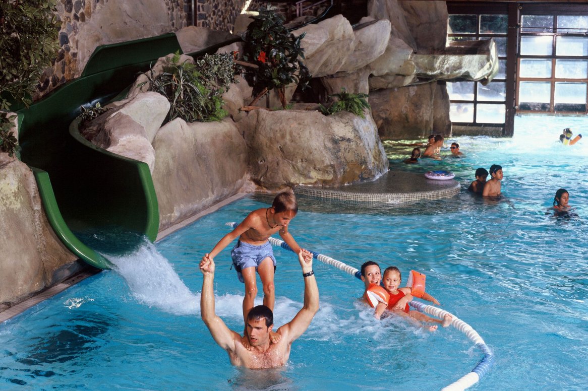 Disneyland Paris - Disney's Hotel Sequoia Lodge - zwembad