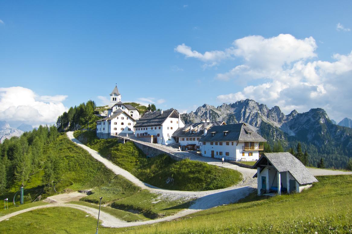 Busreis Drielandenreis Slovenië, Italië & Oostenrijk | Oad.nl