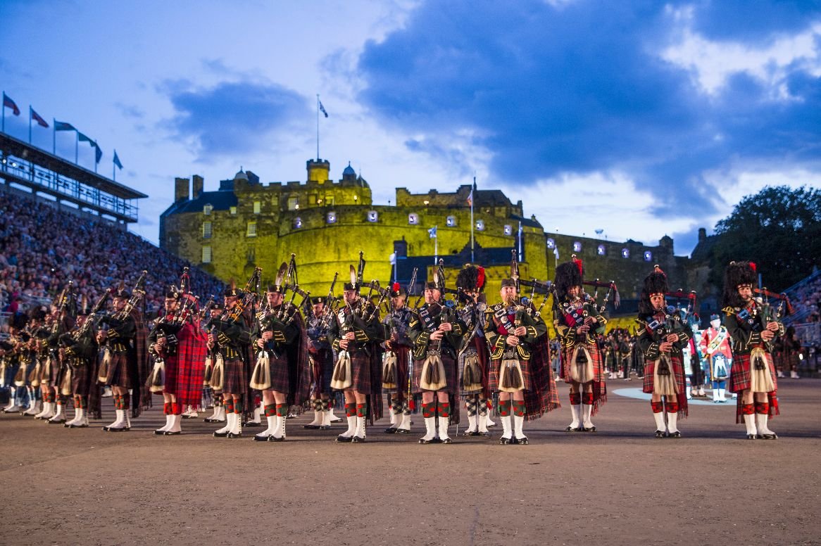 Muziekreis The Royal Edinburgh Military Tattoo - Oad busreizen