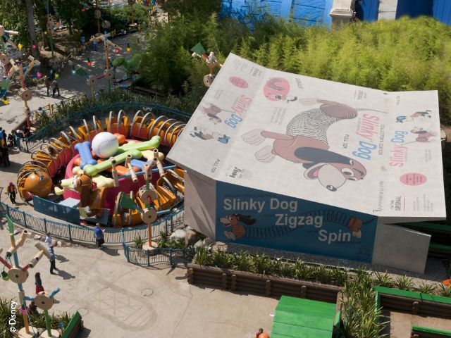 Disneyland Paris - Walt Disney Studios Park - Slinky Dog Zigzag Spin