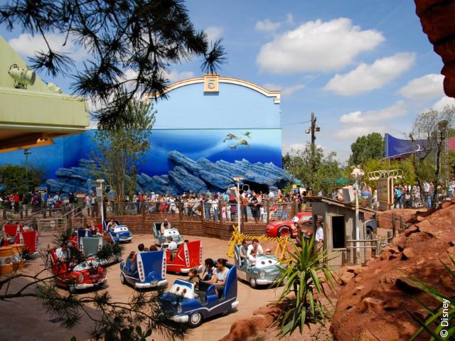 Disneyland Paris - Walt Disney Studios Park - Cars Quatre Roues Rallye