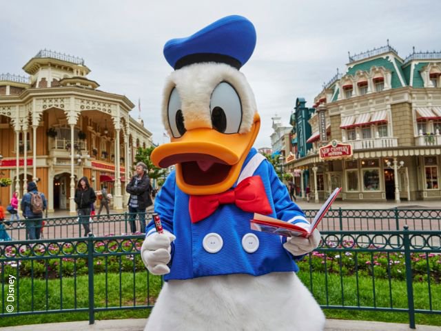 Disneyland Paris - Disneyland Park - Donald Duck