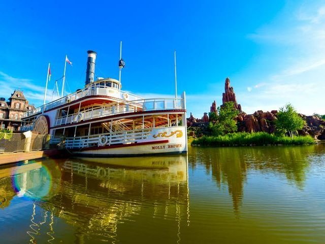 Disneyland Paris - Disneyland Park - Thunder Mesa Riverboat