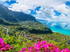 De Noordkust zee bij Madeira