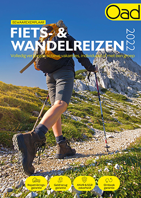 Cover brochure fiets en wandelreizen 2022