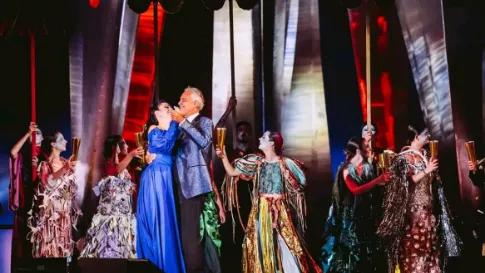 Busreis Andrea Bocelli in Toscane.