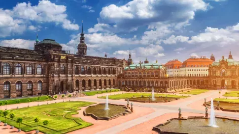 BEDE49-Duitsland-Dresden-Zwinger museum