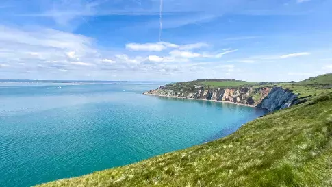 uitzicht over de zee vanaf Isle of Wight, Engeland