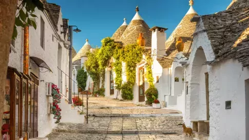 Italië, Puglia, Alberobello trulli huisjes