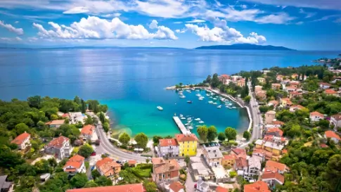 Kroatië, Istrië, Opatija panorama zee