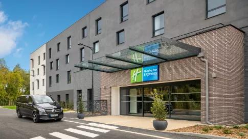 disneyland-paris-per-auto-hotel-holiday-inn-express-marne-la-vallee