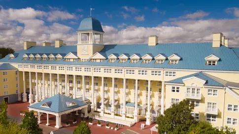 busreis-disney-newport-bay-club-magisch-arrangement