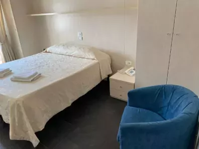 Italië - Riva del Garda - Hotel La Perla - Voorbeeldkamer