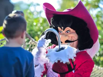 Disneyland Park - Meet & Greet Captain Hook