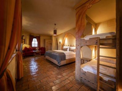 Europa-Park - Hotel Castillo Alcazar**** - 5-persoonsfamiliekamer