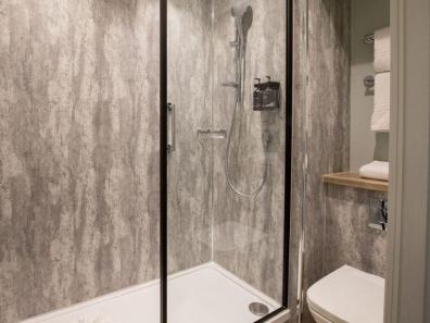 Londen - Hotel Royal National *** - badkamer