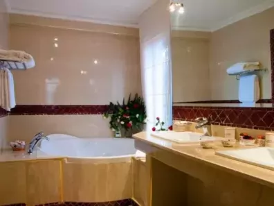 Hotel Chems Bin el Ouidane - Badkamer