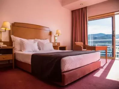 Portugal - Peso de Regua - Hotel Regua Douro - voorbeeldkamer