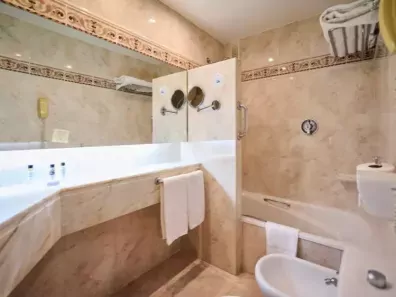 Hotel Albret - Badkamer