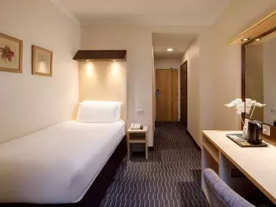 Londen - Hotel Royal National *** - 1-persoonskamer