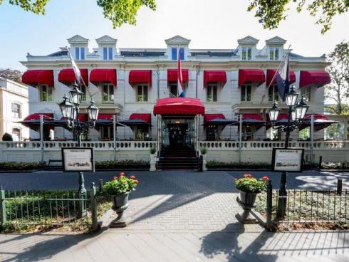 Zwolle - Bilderberg Grand Hotel Wientjes- hotel aanzicht