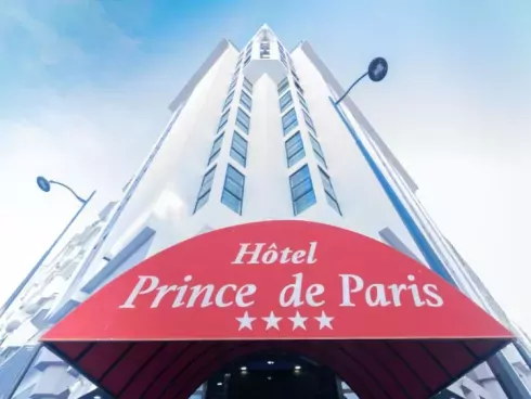 Hôtel Prince de Paris - Vooraanzicht