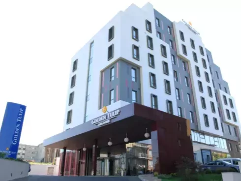 Golden Tulip Ana Dome - Vooraanzicht