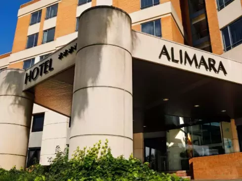 Hotel Alimara - Vooraanzicht