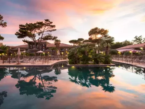 Hôtel La Lagune - Vooraanzicht