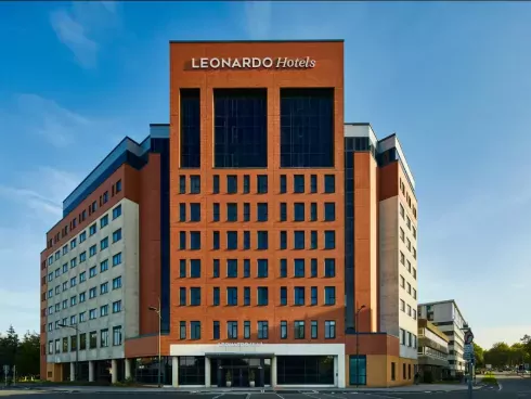 Swindon-Leonardo Hotel Swindon vooraanzicht