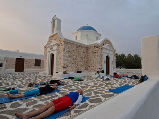 Yoga Paros