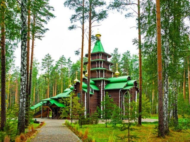 Rusland - Jekatarinburg - Ganina Yama Klooster