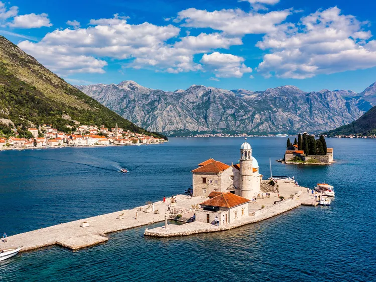 Montenegro - Baai van Kotor - Lady of the Rocks