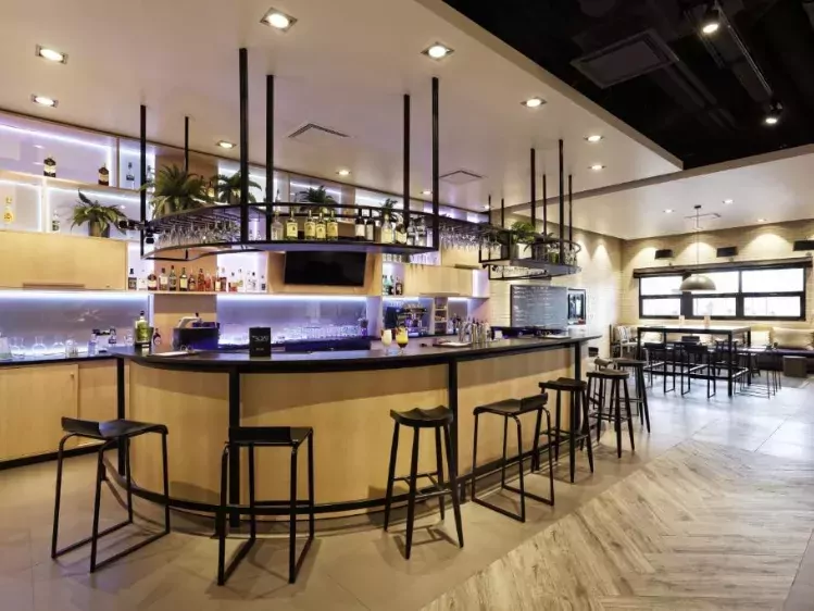 Hotel Campanile Warsawa bar