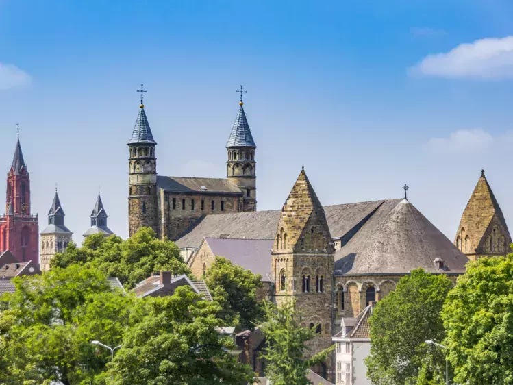 Kerken in Limburgse Maastricht