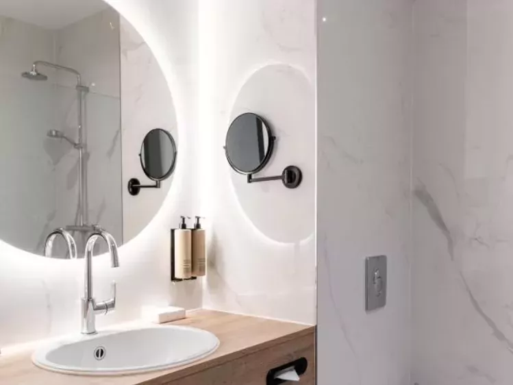 ACC - NL - ALK - Hotel Alkmaar - badkamer