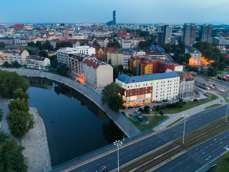 Hotel Campanile stare Miasto Wroclaw bovenaanzicht