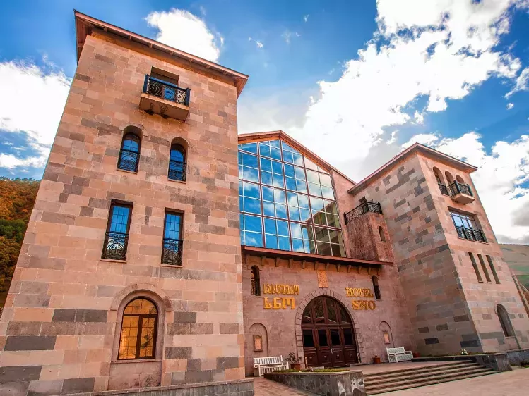 Hotel Sno Kazbegi Sno vooraanzicht