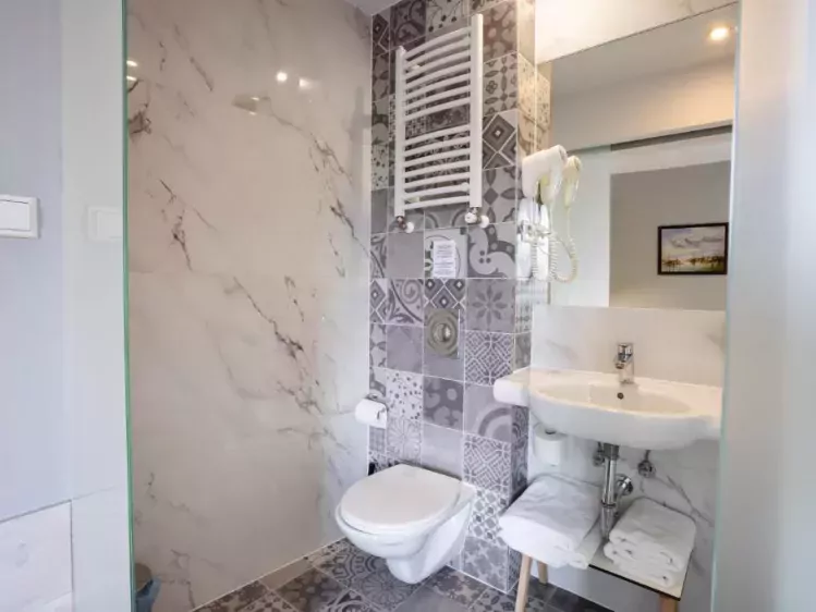 Hotel Kaliski - Badkamer