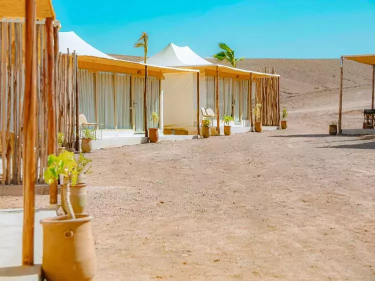 Agafay Yes We Camp - Vooraanzicht