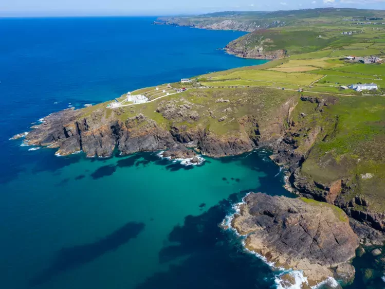 Vuurtoren in Pendeen in Cornwall