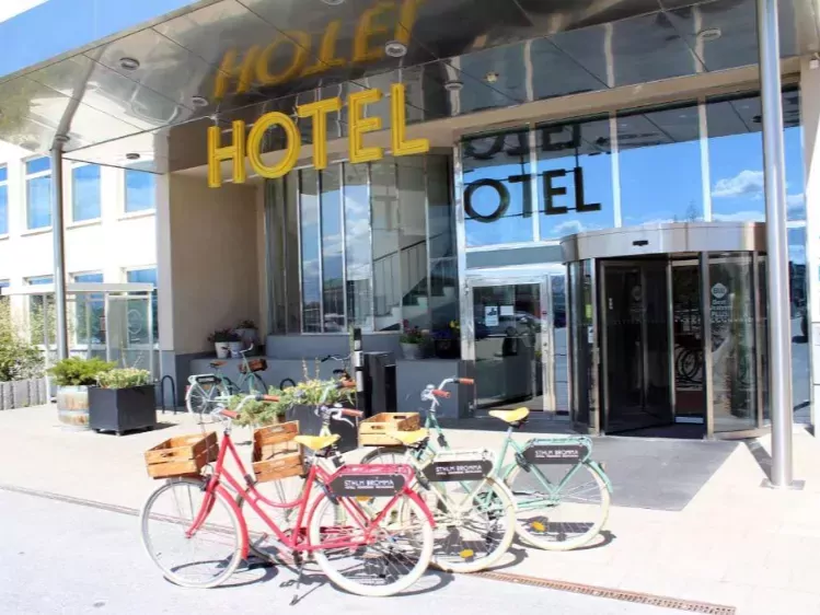 SE-Stockholm BW Plus Sthlm - voorzijde