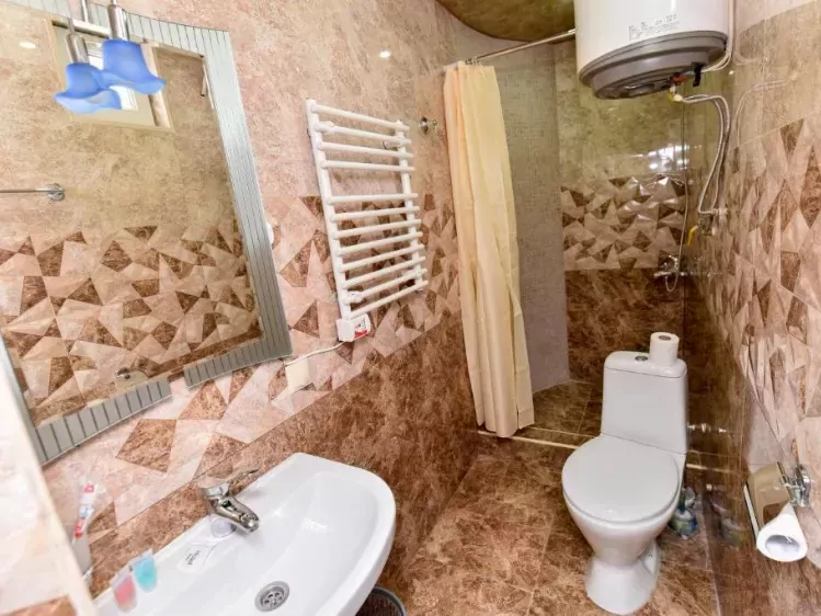 ACC - AM - HAG - Gayana Hotel - Badkamer