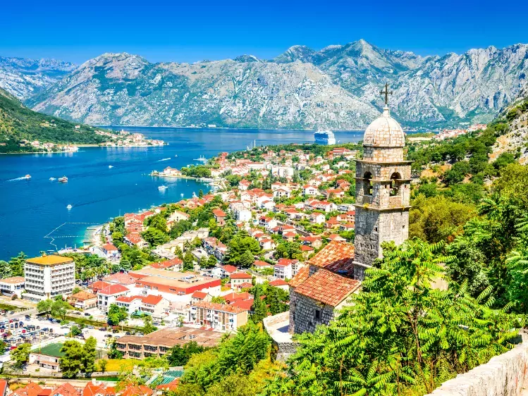 Baai van Kotor in Montenegro