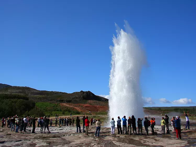 IS-Geysir 749x562