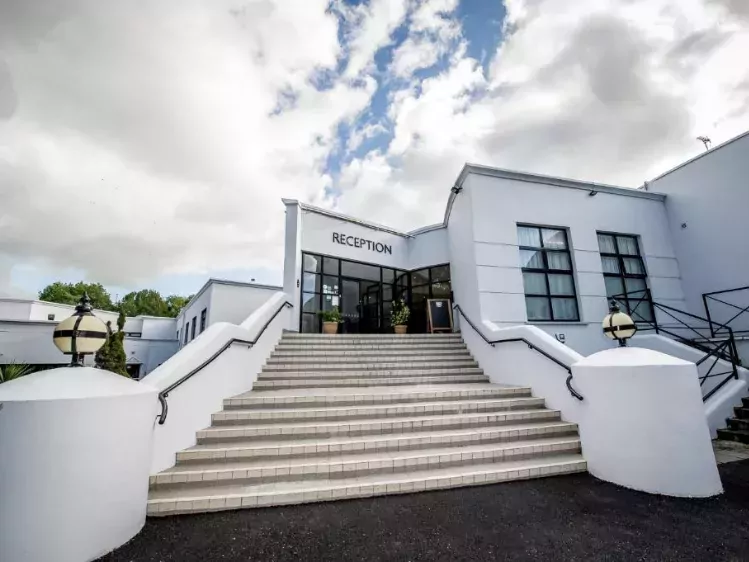 ie-waterfoothotel-voorkant