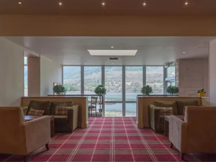 Lobby Arrochar Hotel