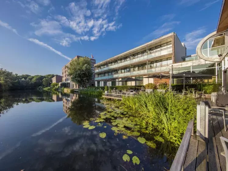 Hotel Mitland Utrecht vooraanzicht