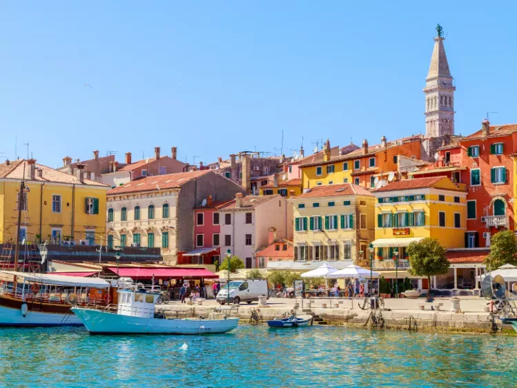Kleurrijke huizen in Rovinj