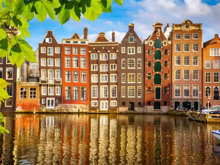 Grachtenpanden in Amsterdam, Nederland